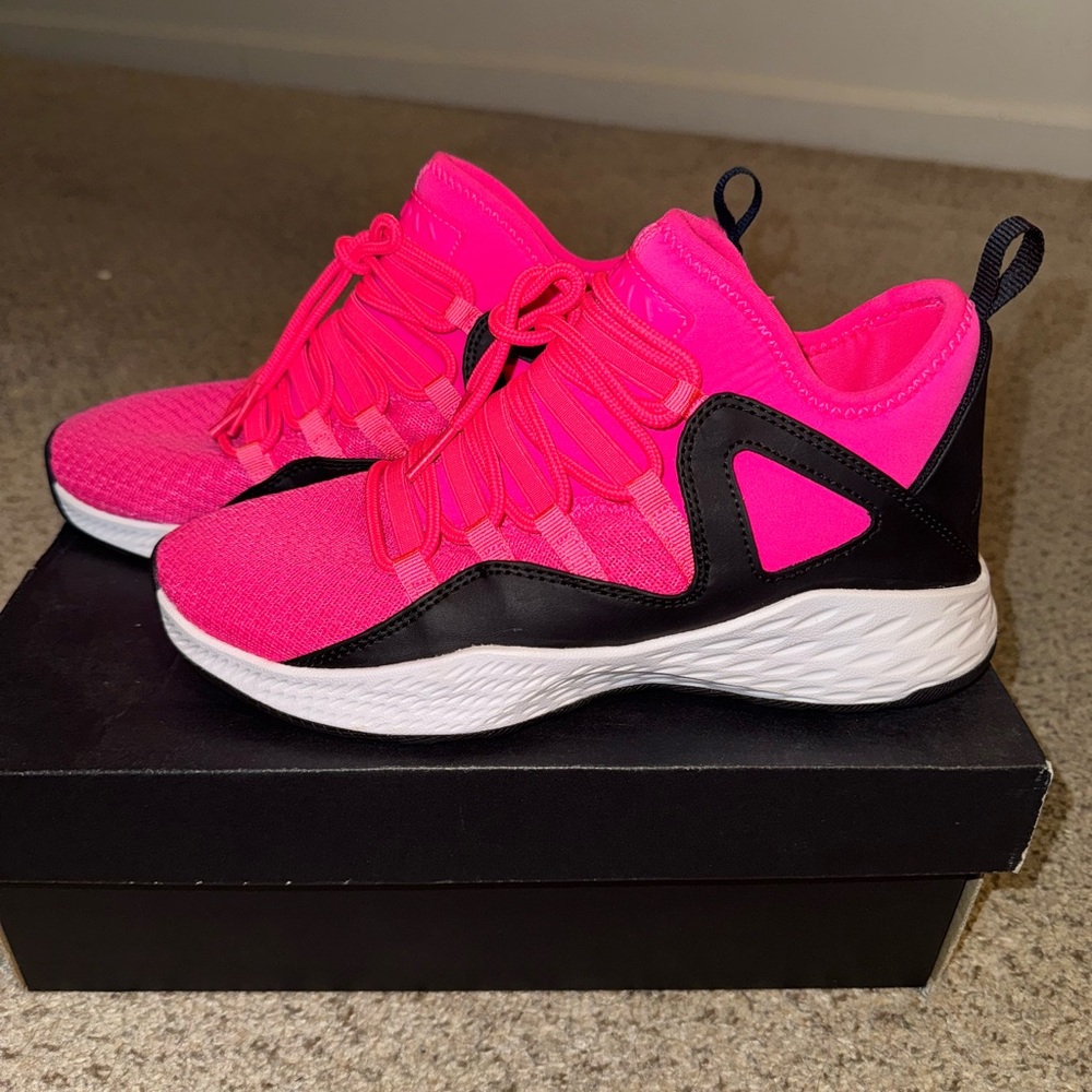 JORDAN FORMULA 23 GG YOUTH BLACK PINK & WHITE